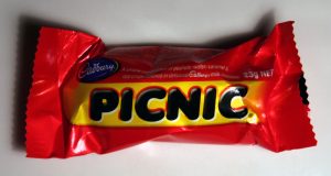 chocolate bar wraper picnic chocolate wrapper